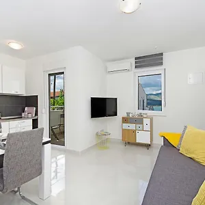 Irma Apartament Trogir